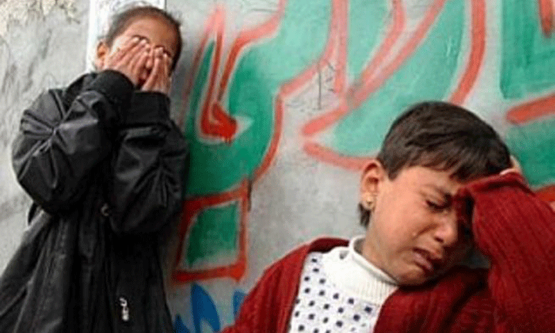 أطفال في غزة، قتل الجنود الإسرائيليون أقاربهم (AP)