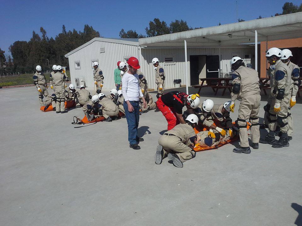عناصر الدورة الرابعة من ابناء محافظة دير الزور خلال دورة تدريبية. 22 آذار 2014. 