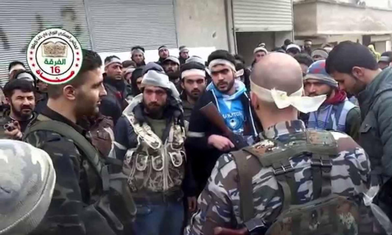 مقاتلو الفرقة 16 مشاة في حلب (إنترنت)