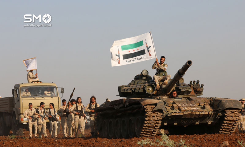 مقاتلو الجبهة الجنوبية في درعا - 25 حزيران 2016 (الهيئة السورية للإعلام)
