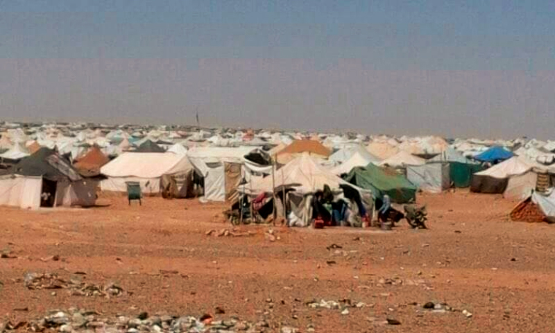 مخيمات النازحين في منطقة الركبان على الحدةد الأردنية- السورية أيار 2016 (تنسيقية الثورة في مدينة تدمر)