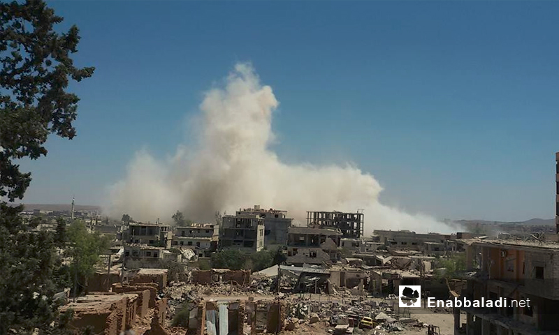 اثار القصف بالبراميل المتفجرة على داريا - 10 تموز (عنب بلدي)