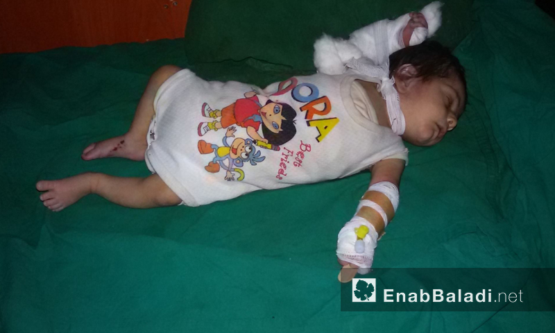 إصابة طفل رضيع ومقتل والدته في مدينة داريا جراء البراميل المتفجرة- الجمعة 22 تموز (عنب بلدي)