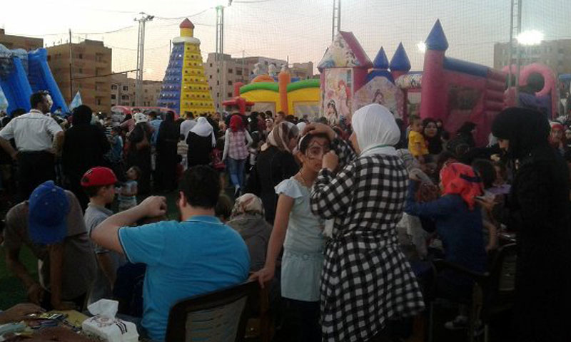 احتفالية جمعة ستة آلاف سوري ومصري في مدينة 6 أكتوبر في القاهرة- الأحد 10 تموز (الوفد)