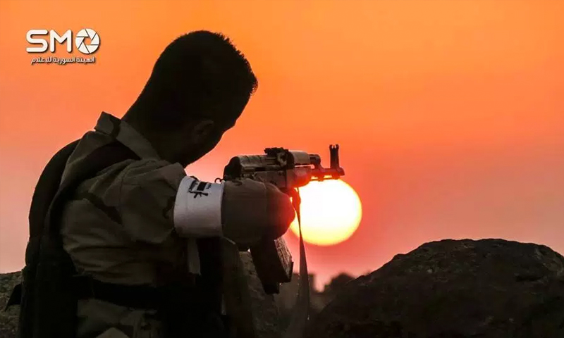 مقاتل في الجبهة الجنوبية التابعة للجيش الحر في درعا (الهيئة السورية للإعلام)