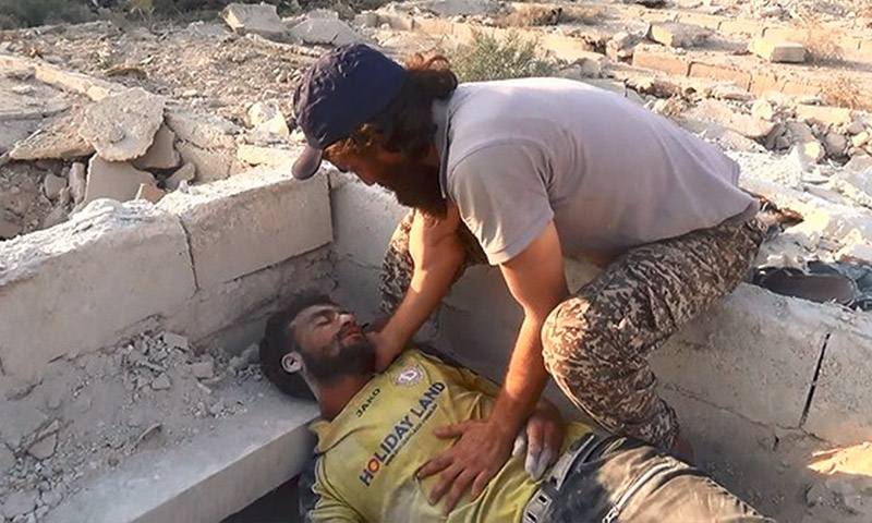صورة للشاب بدر الذي أسعفه كادر "الطبابة الشرعية" في حلب - الخميس 25 آب (الطبابة الشرعية في حلب)
