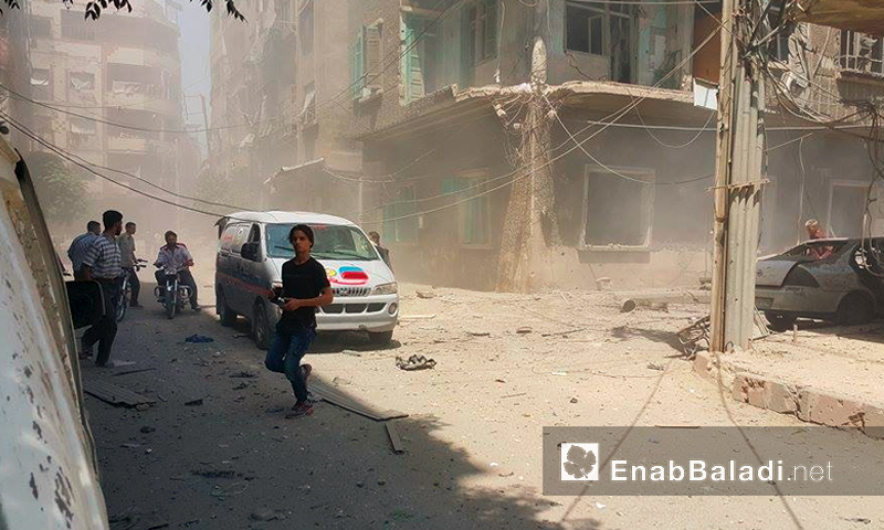 آثار القصف على مدينة دوما بالغوطة الشرقية - الاثنين 1 آب (عنب بلدي)