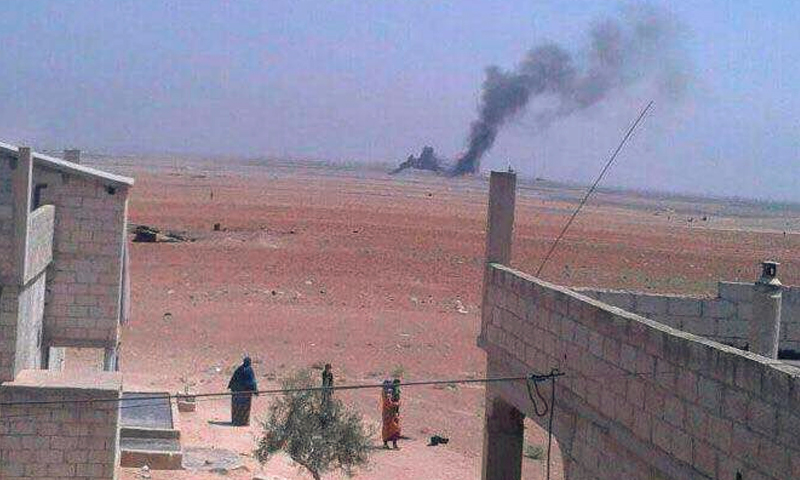 صورة تناقلها ناشطون على أنها مكان المروحية التي سقطت جنوب حلب - الاثنين 1 آب (فيس بوك)
