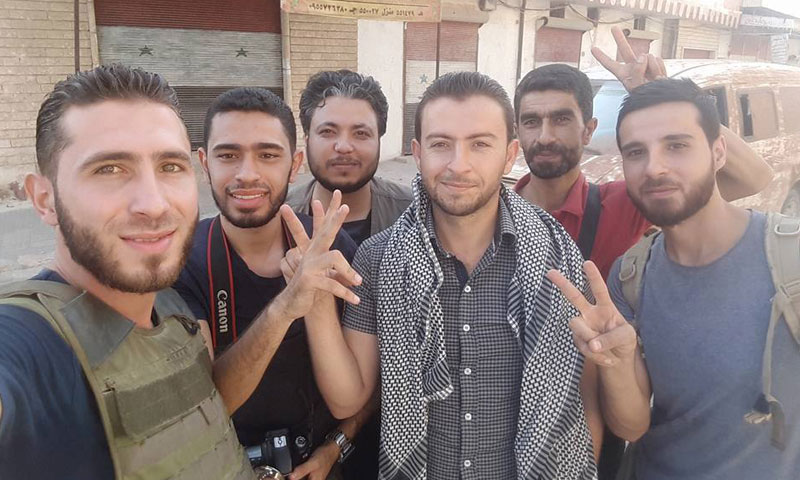 نشطاء وإعلاميين داخل مدينة طيبة الإمام- الأربعاء 31 آب (فيس بوك)