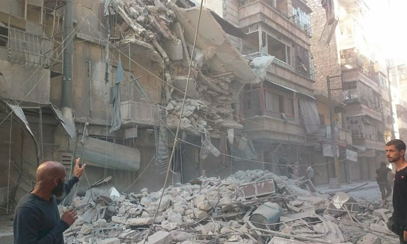 آثار القصف على حي الشعار في حلب - 27 أيلول (فيس بوك)