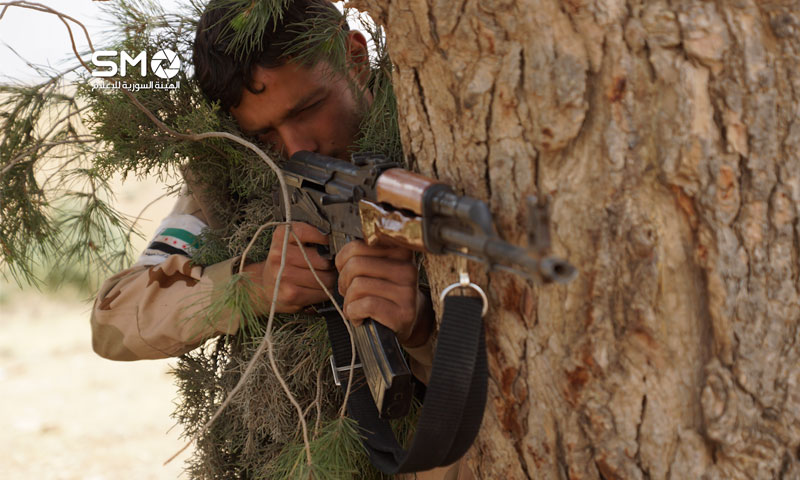 مقاتل في الجيش الحر في درعا أيار 2016 الهيئة السورية للإعلام