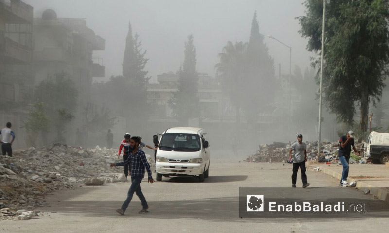آثار القصف على حي الوعر - الثلاثاء 21 أيلول (عنب بلدي)