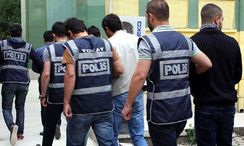 تركيا توقف أربعة أشخاص مشتبه بهم بتخطيطهم لهجمات ضد البعثات الدبلوماسية (يني شفق)