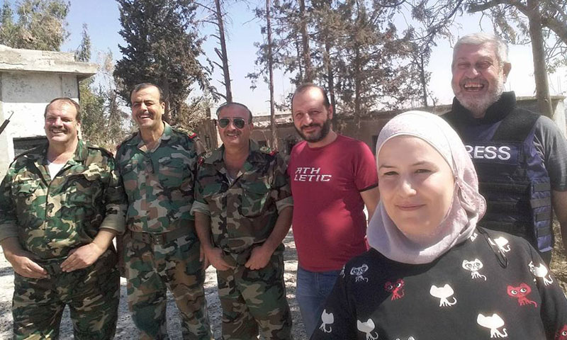 عساف عبود مع ضباط من النظام السوري في حلب- السبت 10 أيلول (فيس بوك)