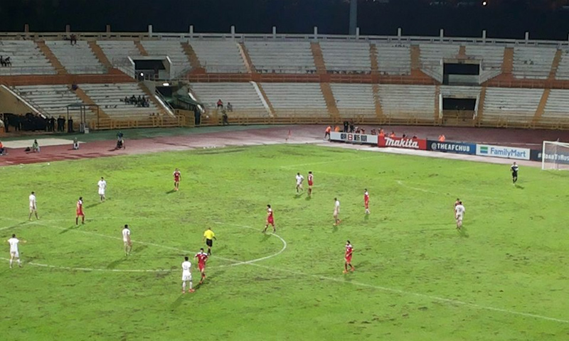 ملعب توانكو عبد الرحمن خلال مباراة المنتخب السوري والإيراني - 15 تشرين الثاني 2016 (إنترنت)