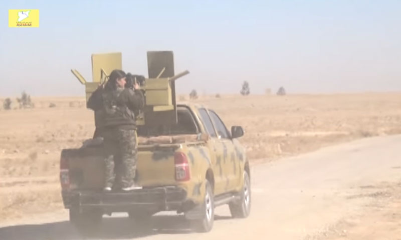 سيارة تابعة لقوات "قسد" في ريف الرقة الشمالي- الأحد 6 تشرين الثاني (يوتيوب)