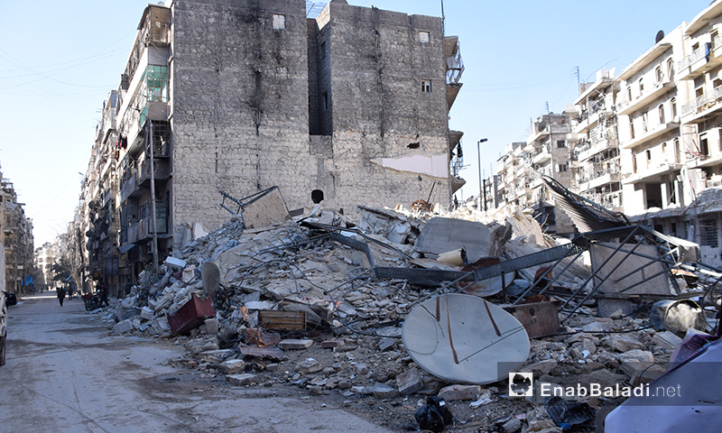 دمار جراء الغارات الجوية على حي الشعار في مدينة حلب- الخميس 17 تشرين الثاني (عنب بلدي)
