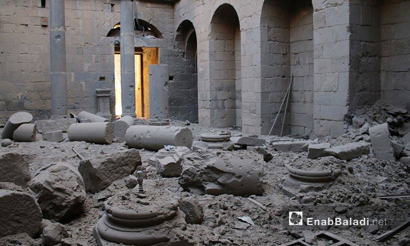 جانب من الدمار الذي لحق بآثار بصرى الشام نتيجة قصف قوات الأسد- الأربعاء 7 كانون الأول (عنب بلدي)