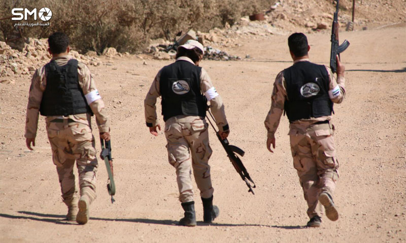 مقاتلون في الجبهة الجنوبية التابعة للجيش الحر في درعا - 24 تشرين الأول 2016 (الهيئة السورية للإعلام)