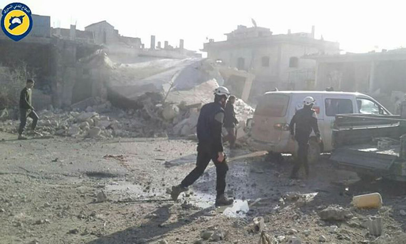 آثار القصف على بلدة حاس في ريف إدلب_6 كانون الأول_(الدفاع المدني)