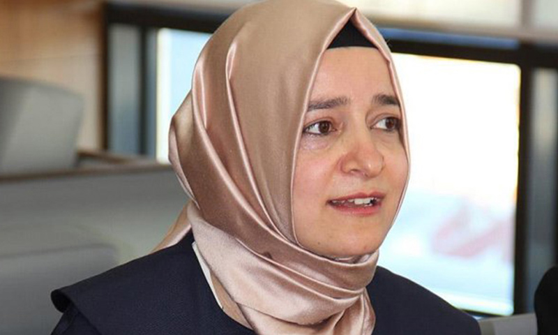 وزيرة الأسرة والسياسات الاجتماعية التركية، فاطمة بتول قايا_(انترنت)