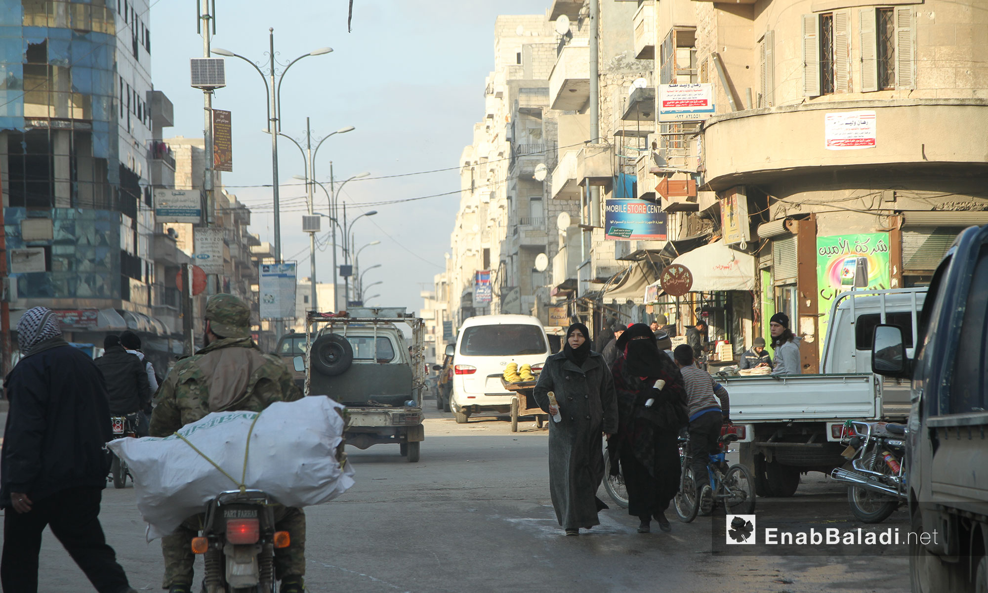 أحد شوارع مدينة إدلب - 9 شباط 2017 (عنب بلدي)