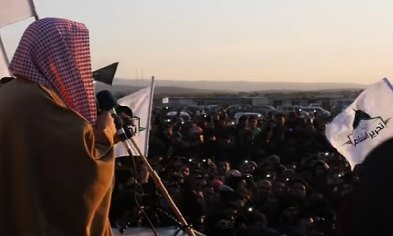 المحيسني أمام مئات من أهالي مخيمات أطمة- الجمعة 3 شباط (يوتيوب)