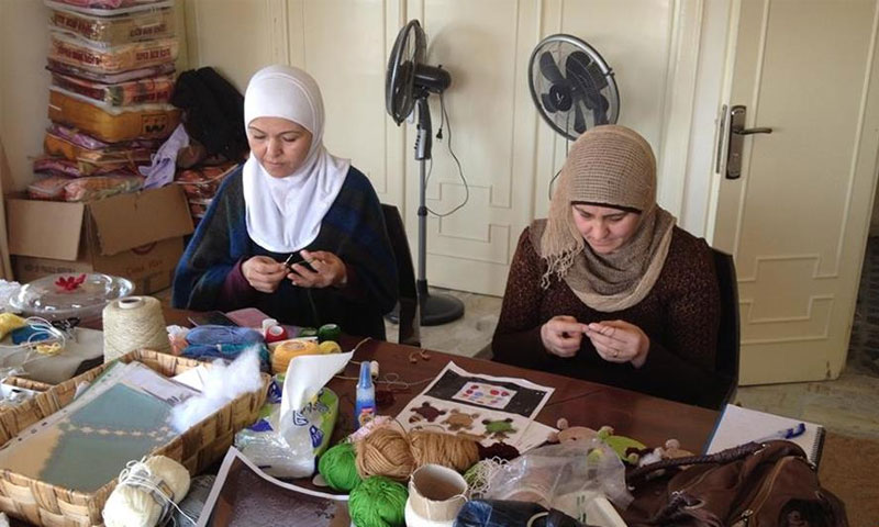 قرار جديد يضمن حقوق العاملات السوريات - (انترنت)