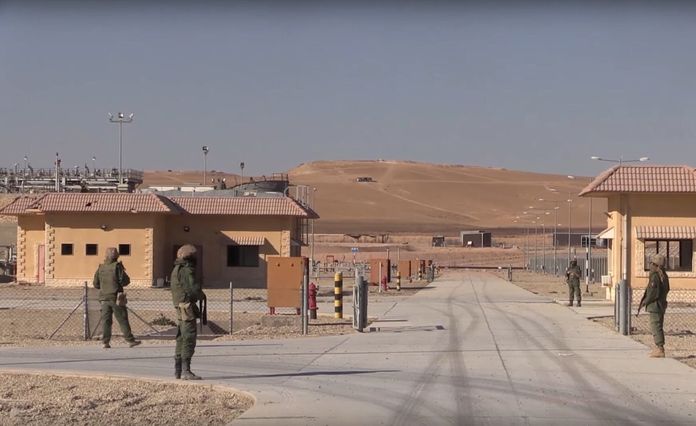 جنود من وحدة "صيادو داعش" في مواقعهم العسكرية كما نشرتها مواقع روسية - شباط 2017 