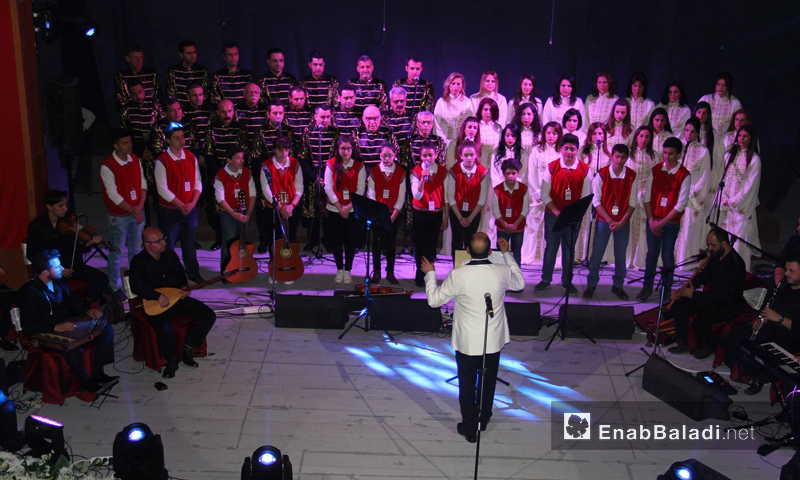 فرقة "SAR أكاديمي" تحيي حفلًا في مدينة أنطاكية التركية - الجمعة 3 آذار - (تصوير محمود صعب)