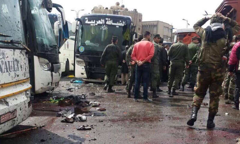 آثار التفجيرات التي ضربت منطقة باب مصلى بالعاصمة دمشق- 11 آذار- (فيس بوك)