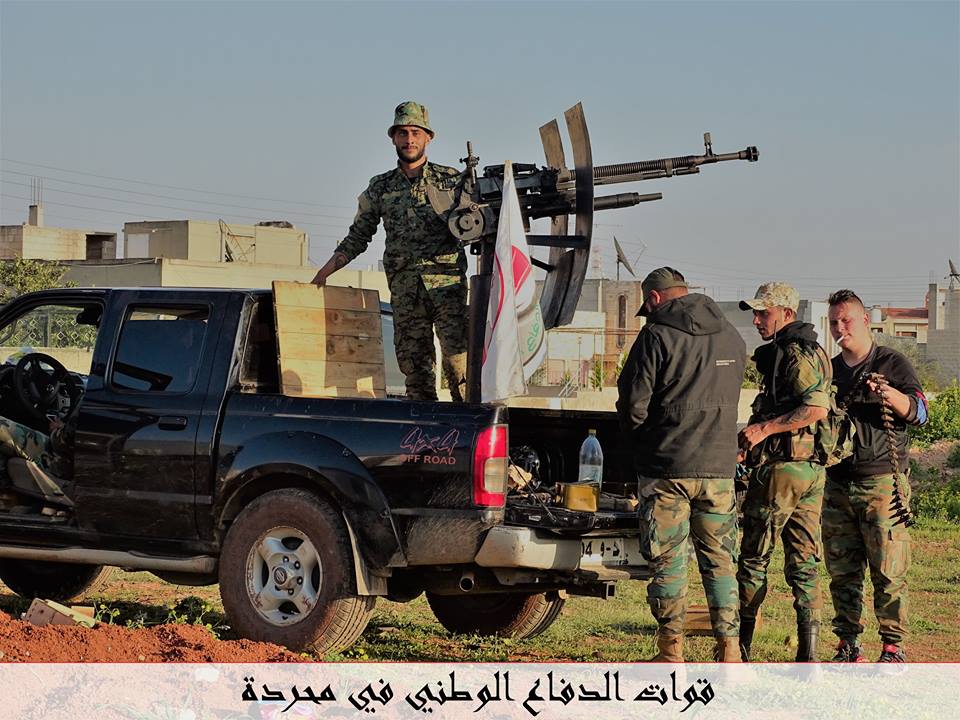 شاحنة تحمل رشاشًا ثقيلًا داخل مدينة محردة- الأحد 2 نيسان (الدفاع الوطني)