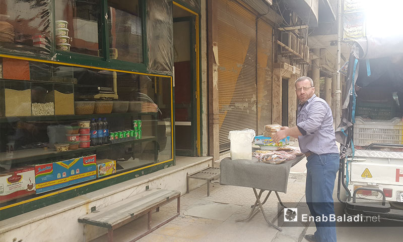 محل لبيع المواد الغذائية في مدينة دوما - 8 نيسان 2017 (عنب بلدي