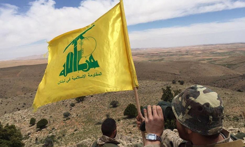 مقاتل من حزب الله اللبناني في محيط جرود عرسال - (انترنت)