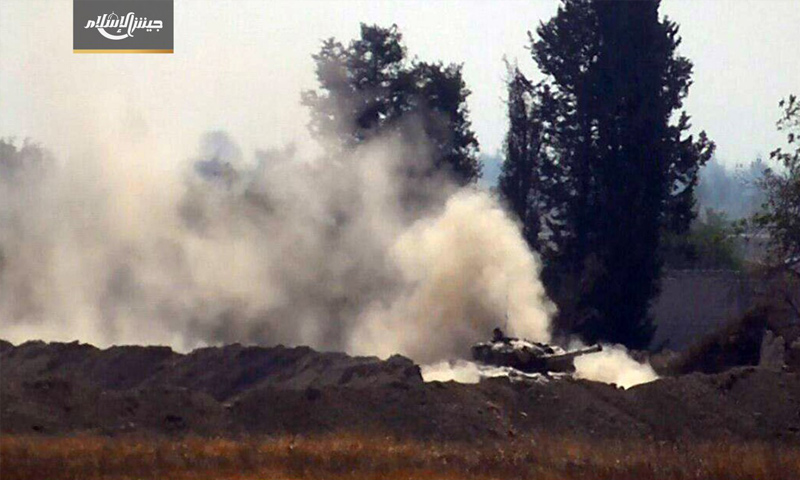 دبابة لقوات الأسد أعطبها جيش الإسلام في معارك حوش الضواهرة - (جيش الإسلام)