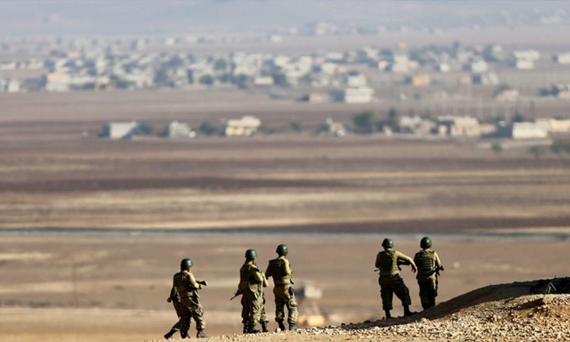عناصر من الجندرمة التركية على الحدود مع سوريا - (انترنت)