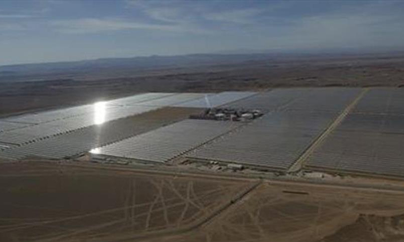 أكبر محطة طاقة شمسية في مخيم الزعتري (الأناضول)