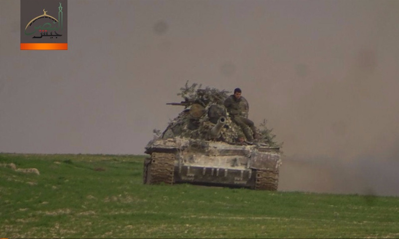 دبابة تتبع لفصيل جيش النصر على جبهات ريف إدلب الشرقي - 13 كانون الثاني 2018 (جيش النصر)