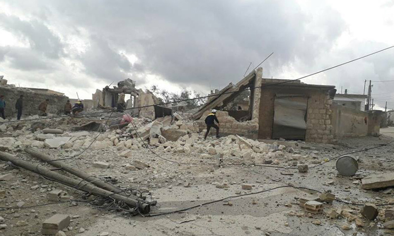 إلقاء برميل متفجر على قرية الغدفة في إدلب - 25 كانون الثاني 2018 (الدفاع إلقاء برميل متفجر على قرية الغدفة في إدلب - 25 كانون الثاني 2018 (الدفاع المدني)المدني)