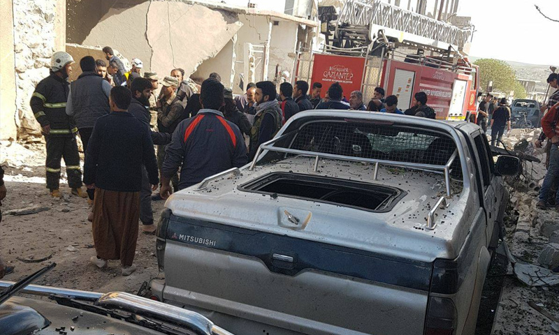 آثار انفجار سيارة مفخخة وسط مدينة جرابلس - 25 آذار 2018 (فيس بوك)