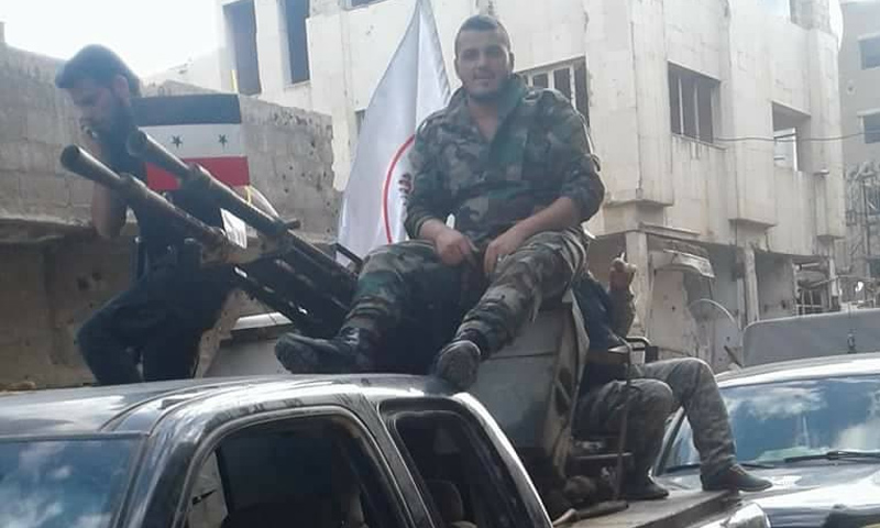 عناصر من قوات "الدفاع الوطني" التابعة لقوات الأسد جنوبي دمشق - 18 من نيسان 2018 (فيس بوك)