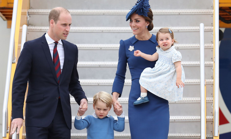 دوق كامبريدج الأمير ويليام برفقة عائلته (Chris Jackson)