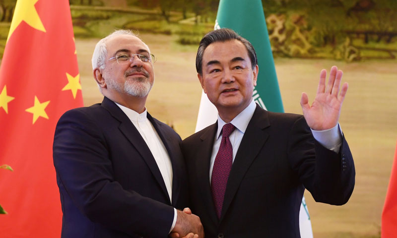 وزيرا الخارجية الصيني والإيراني (presstv.com)