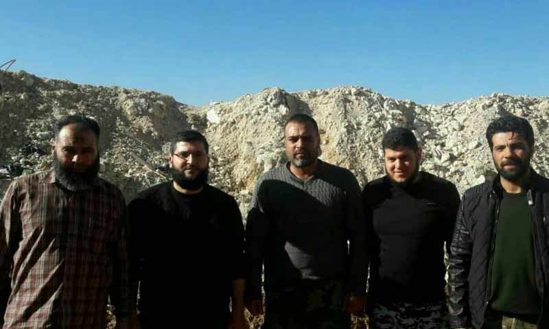قائد حركة أحرار الشام جابر علي باشا ومرافقيه بعد نجاتهم من قصف بريف حماة الشمالي 29 تشرين الأول 2018 (الرائد جميل صالح )