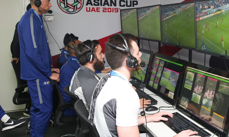 تقنية الفيديو المساعد تستخدم للمرة الأولى في كأس أمم آسيا 2019 (AFC)