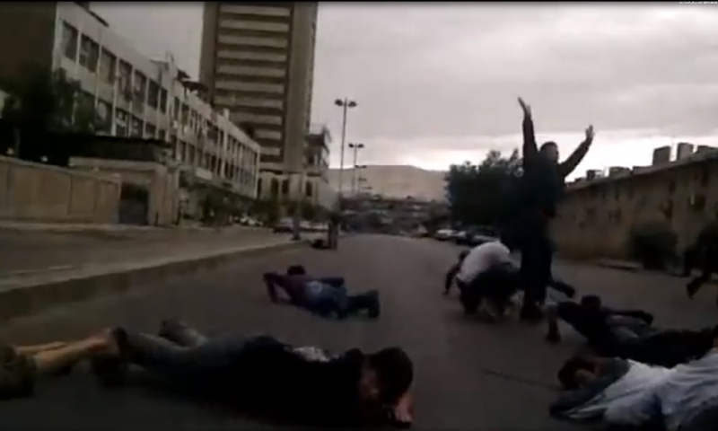 إطلاق رصاص على المتظاهرين في يوم "الجمعة العظيمة"-22 من نيسان 2011 (تنسيقية مدينة سقبا)