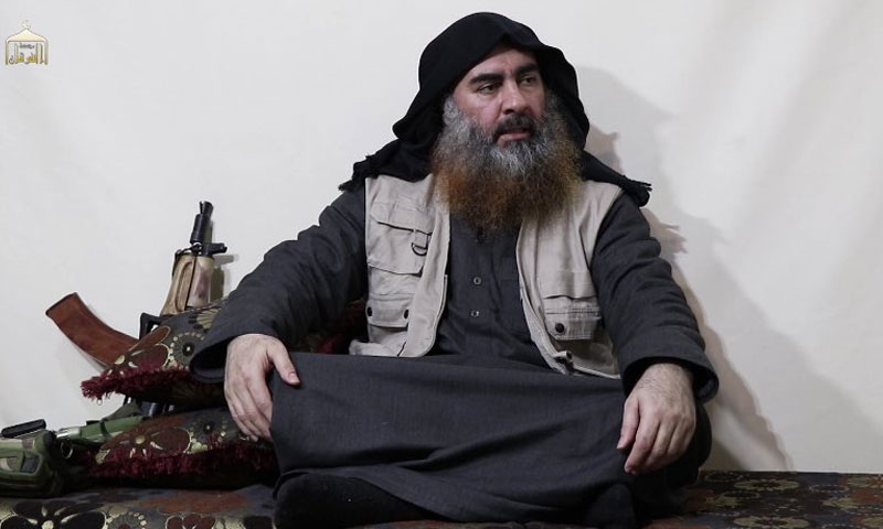 زعيم تنظيم الدولة الإسلامية أبو بكر البغدادي (مؤسسة الفرقان)