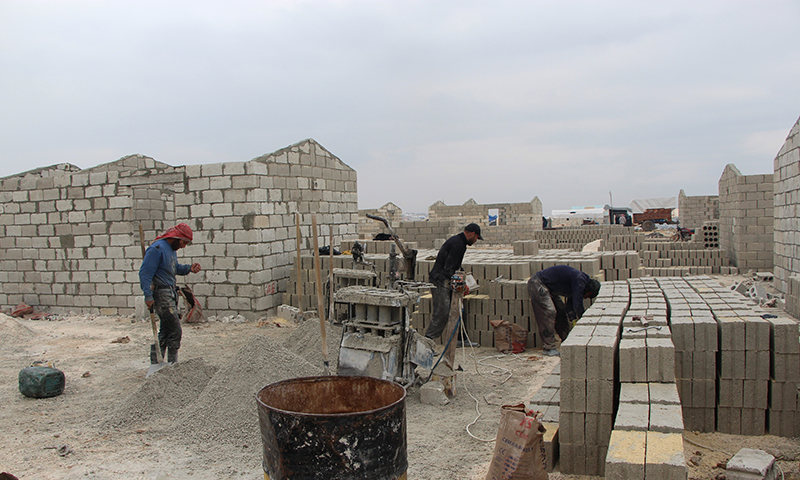 الوحدات السكنية التي تعمل على بنائها منظمة "İHH" بدعم من الرئيس التركي رجب طيب أردوغان (T24)