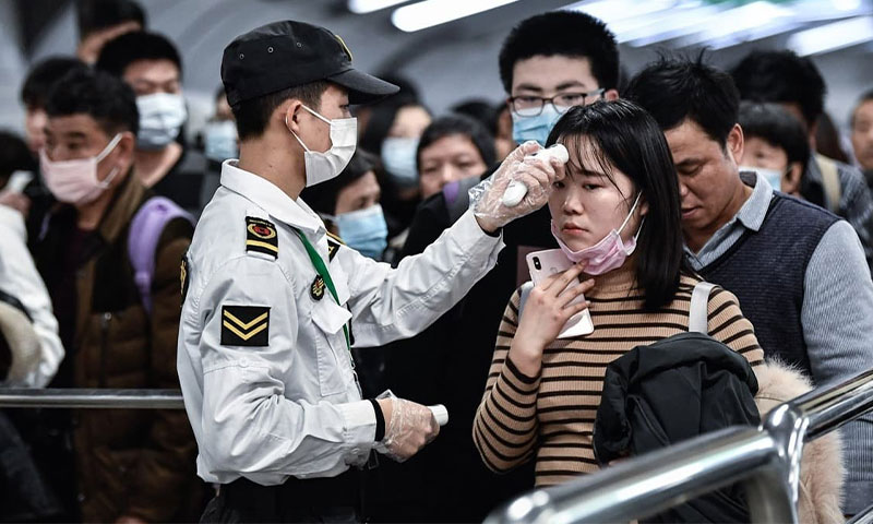 اجراءات احتراز الحكومة الصينية في مطارات العاصمة بكين 9 من شباط 2020 - (Star)