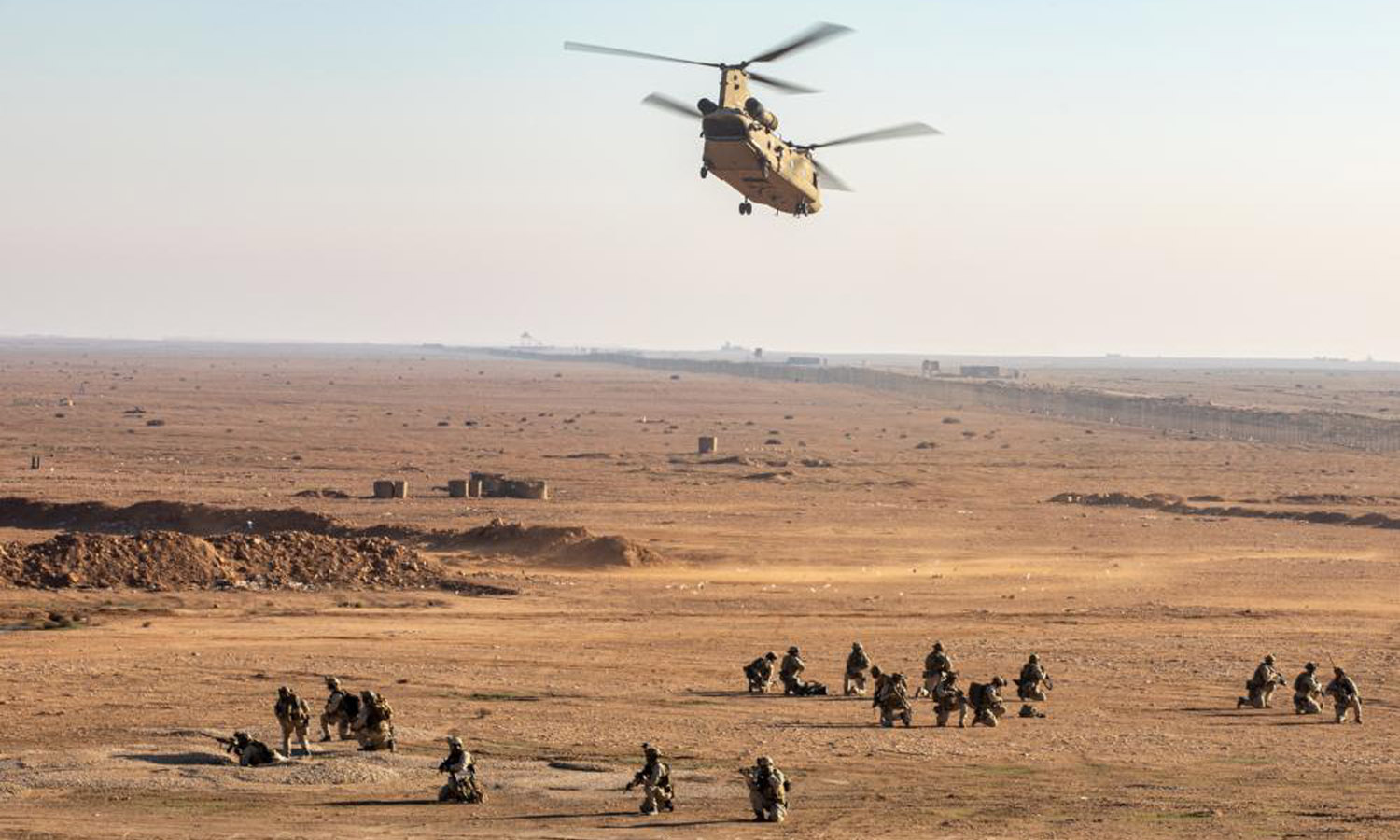 تدريبات لقوات التحالف الدولي على عمليات إجلاء الجرحى في قاعدة عين الأسد الجوية في العراق- 30 كانون الثاني 2023 (العزم الصلب)